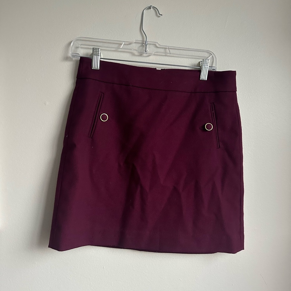 Loft skirt with buttons